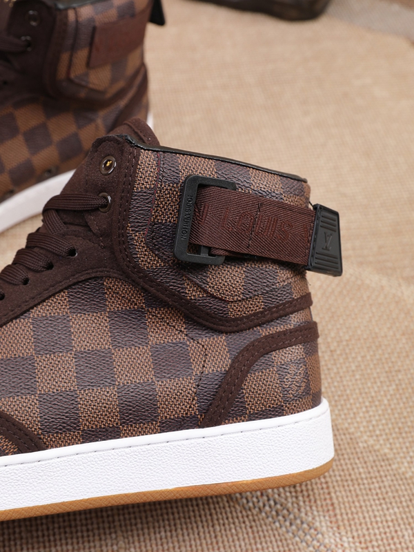 ルイヴィトン靴全体デザイン